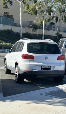 White 2012 Volkswagen Tiguan SE
