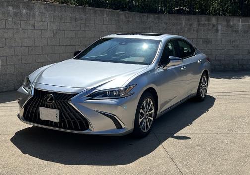 2023 Lexus ES 350 Base