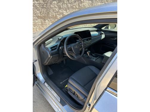 2023 Lexus ES 350 Base