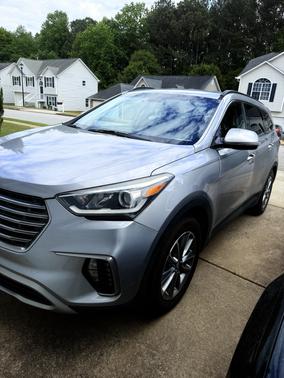 Silver 2017 Hyundai SANTA FE SE