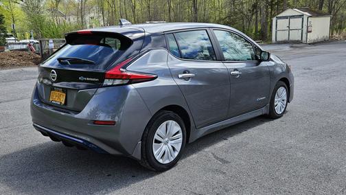 2018 Nissan Leaf S