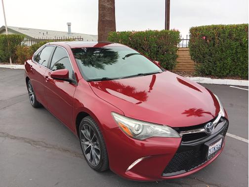 2016 Toyota Camry XSE