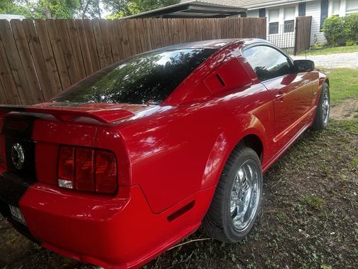Red 2008 Ford Mustang GT Premium