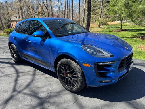 2018 Porsche Macan Macan GTS