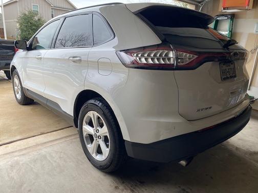 2016 Ford Edge SE