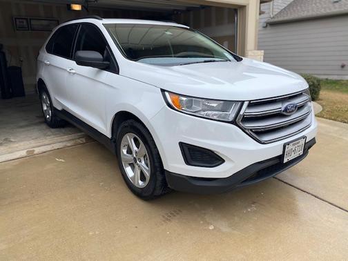 2016 Ford Edge SE