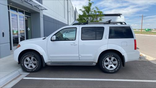 2012 Nissan Pathfinder SV