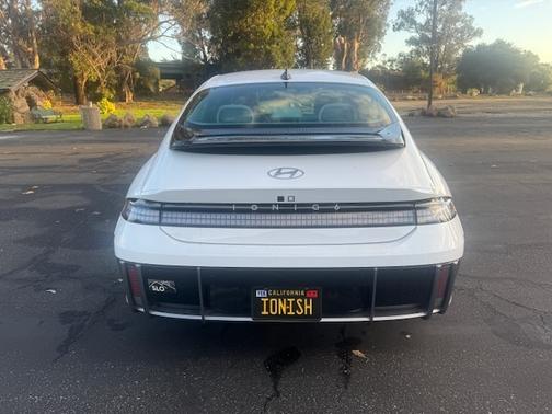 2024 Hyundai IONIQ 6 SEL