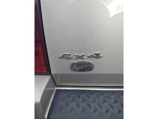 2008 Jeep Commander Overland