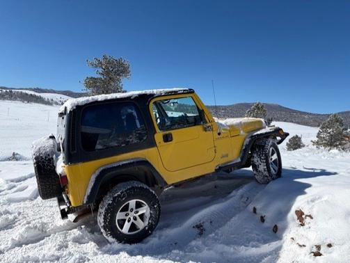 2000 Jeep Wrangler SE