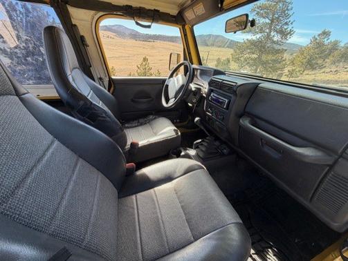 2000 Jeep Wrangler SE