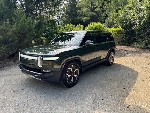 2022 Rivian R1S Launch Edition