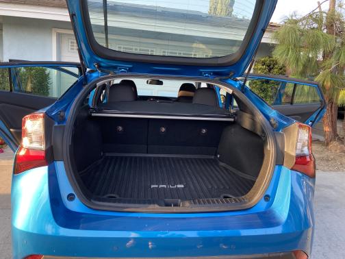 2019 Toyota Prius LE