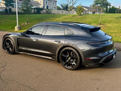 Gray 2022 Porsche Taycan Taycan 4 Cross Turismo