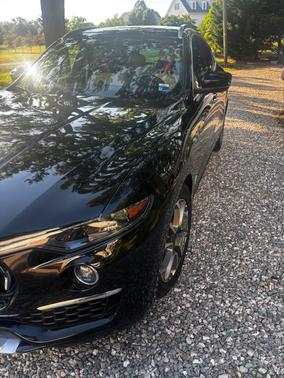 Black 2021 Maserati Levante GranLusso