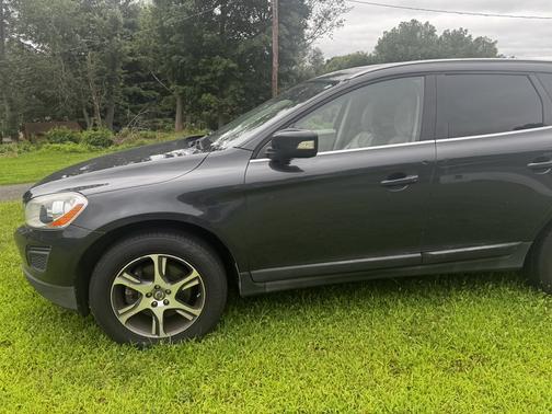 2011 Volvo XC60 3.2