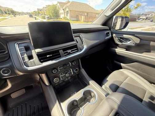 White 2022 Chevrolet Tahoe Z71