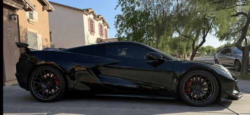 Black 2024 Chevrolet Corvette Z06 w/2LZ
