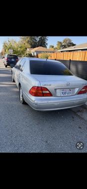 2001 Lexus LS 430 Base
