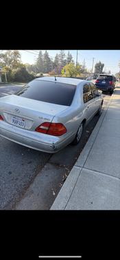 2001 Lexus LS 430 Base