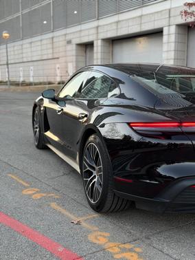 Black 2020 Porsche Taycan Taycan 4S