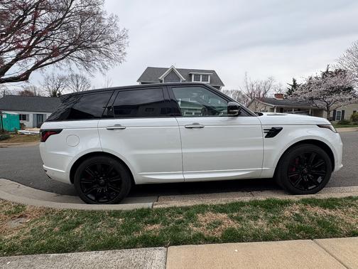 2021 Land Rover Range Rover Sport HST MHEV