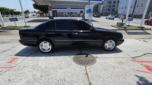 1999 Mercedes-Benz E-Class E320 AWD