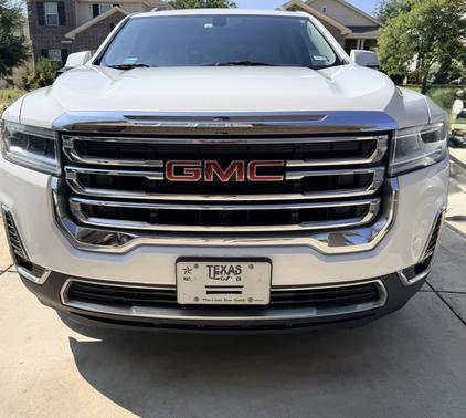 White 2020 GMC Acadia SLT