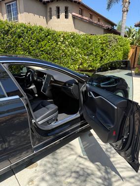 Black 2016 Tesla Model S 75D