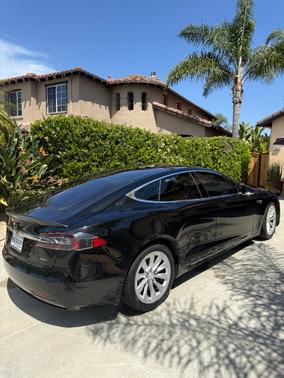 Black 2016 Tesla Model S 75D