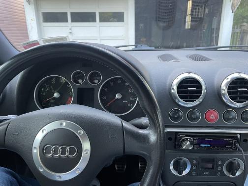 2002 Audi TT quattro