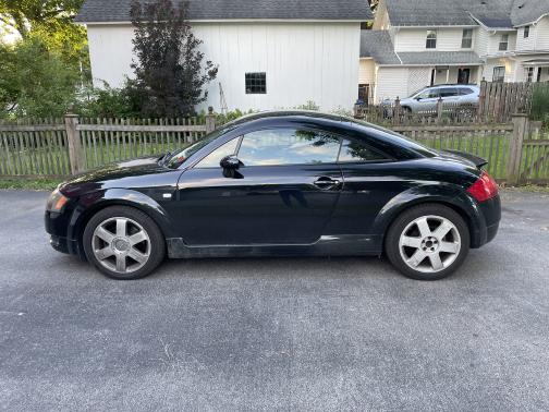 2002 Audi TT quattro