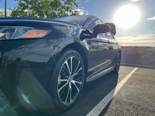 2020 Toyota Camry SE Nightshade