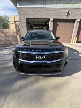 Black 2022 Kia Telluride EX