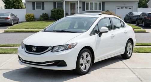 White 2015 Honda Civic EX