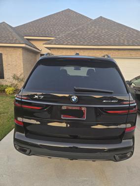 2025 BMW X7 xDrive40i