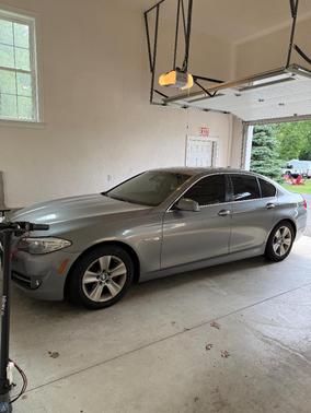 Gray 2011 BMW 528 i