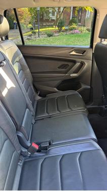 Green 2018 Volkswagen Tiguan 2.0T SEL Premium