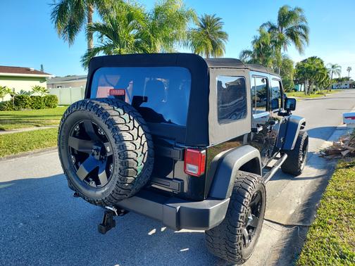 2012 Jeep Wrangler Unlimited Sport