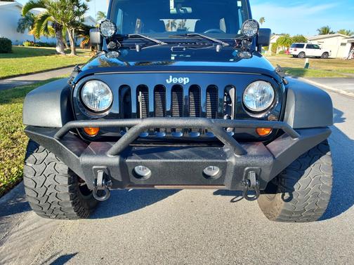 2012 Jeep Wrangler Unlimited Sport