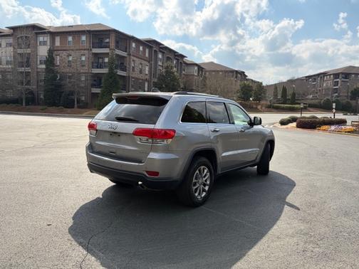 Silver 2015 Jeep Grand Cherokee Limited