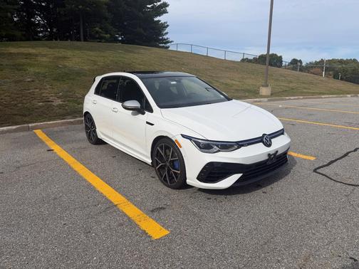 White 2024 Volkswagen Golf R 2.0T Manual