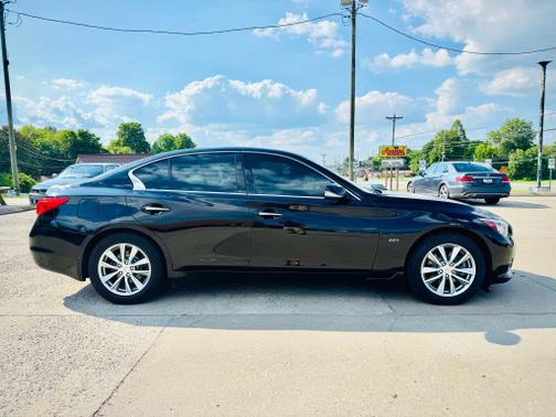 2017 INFINITI Q50 2.0T Premium