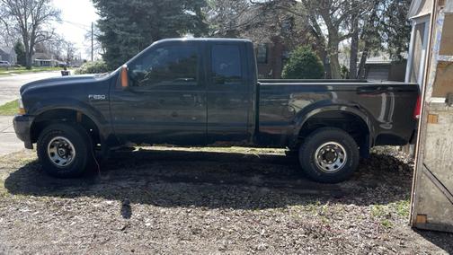 2004 Ford F-250 XLT SuperCab Super Duty