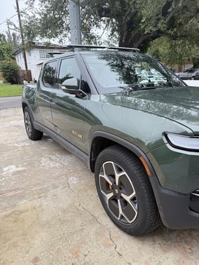 2023 Rivian R1T Adventure Quad-Motor Large Package