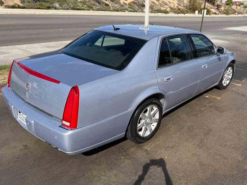 2006 Cadillac DTS Luxury