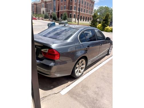 2006 BMW 330 i