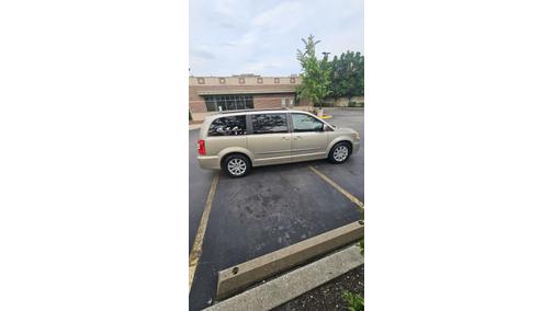 2015 Chrysler Town & Country Touring