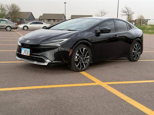 Black 2023 Toyota Prius Prime XSE Premium