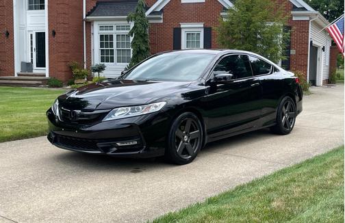 Black 2017 Honda Accord EX-L